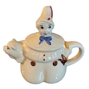 Tom The Piper's Son Teapot Nursery Rhyme Vintage 1940s Shawnee Pottery